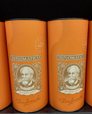 Diplomatico Mantuano Extra Anejo